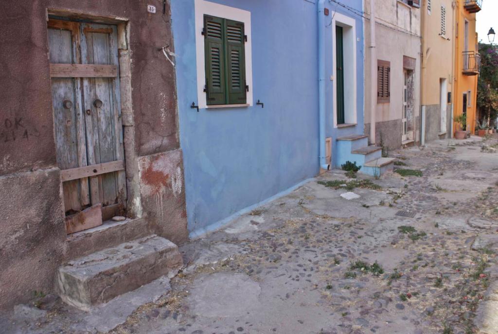 Bosa Guest House Экстерьер фото